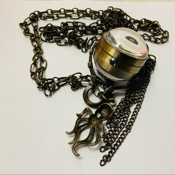 Vintage STEAMPUNK Orb Octopus Charm Watch Necklace - Picture 7 of 9